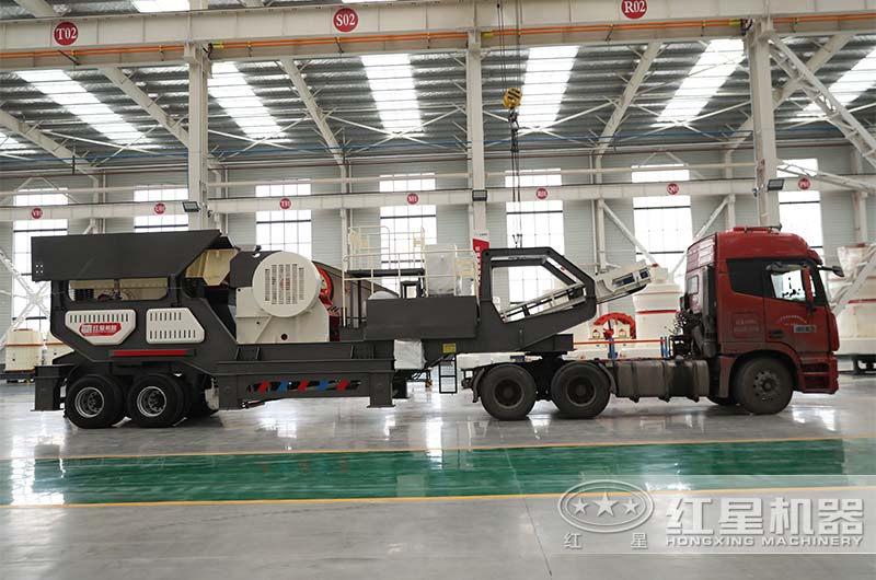 移動鄂式破碎機發(fā)貨 移動鄂式破碎機發(fā)貨